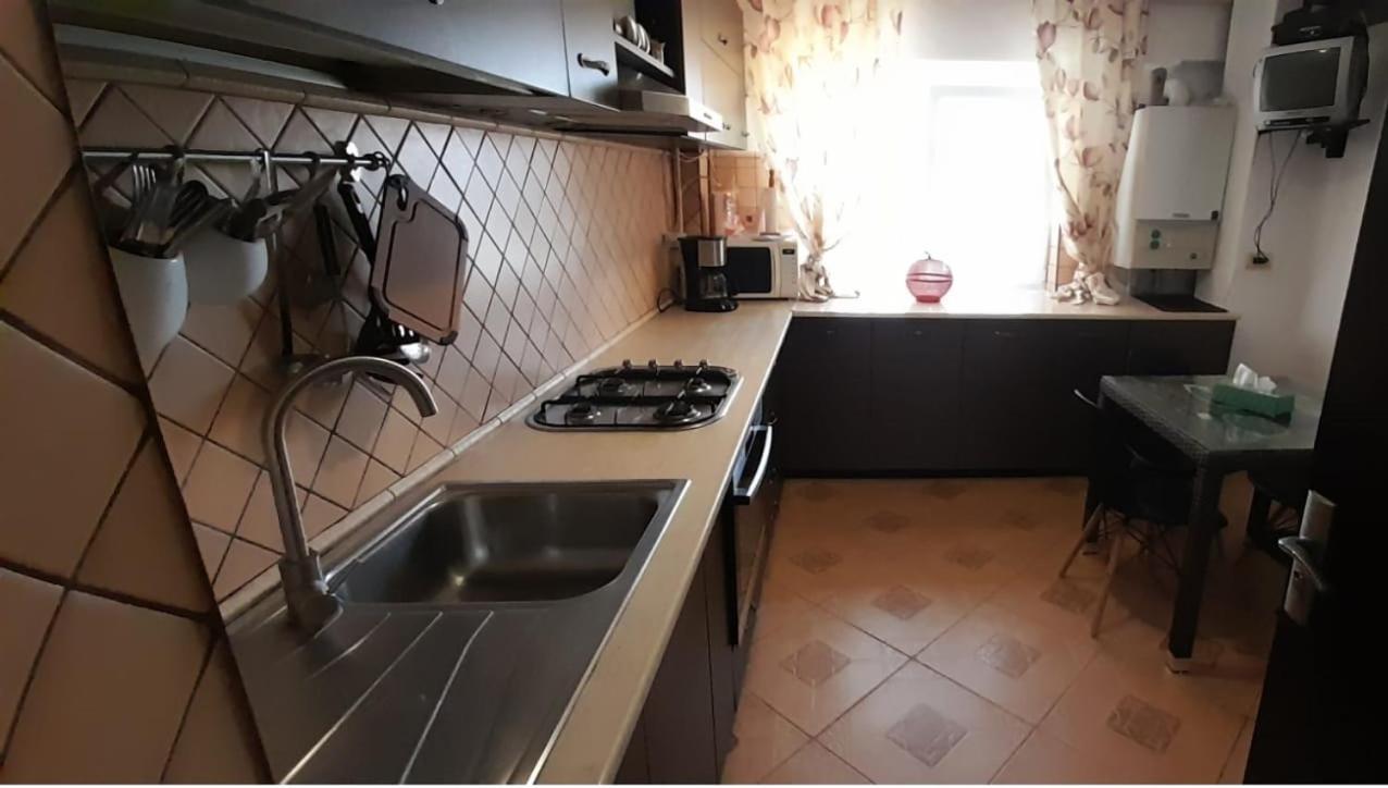 Alfredo Apartament Buzau Luaran gambar