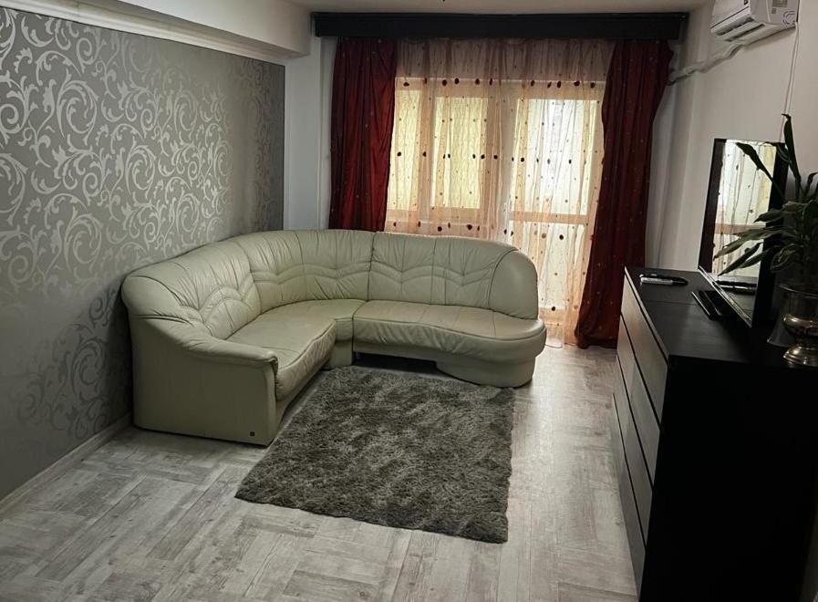 Alfredo Apartament Buzau Luaran gambar