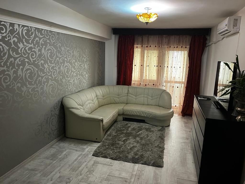 Alfredo Apartament Buzau Luaran gambar