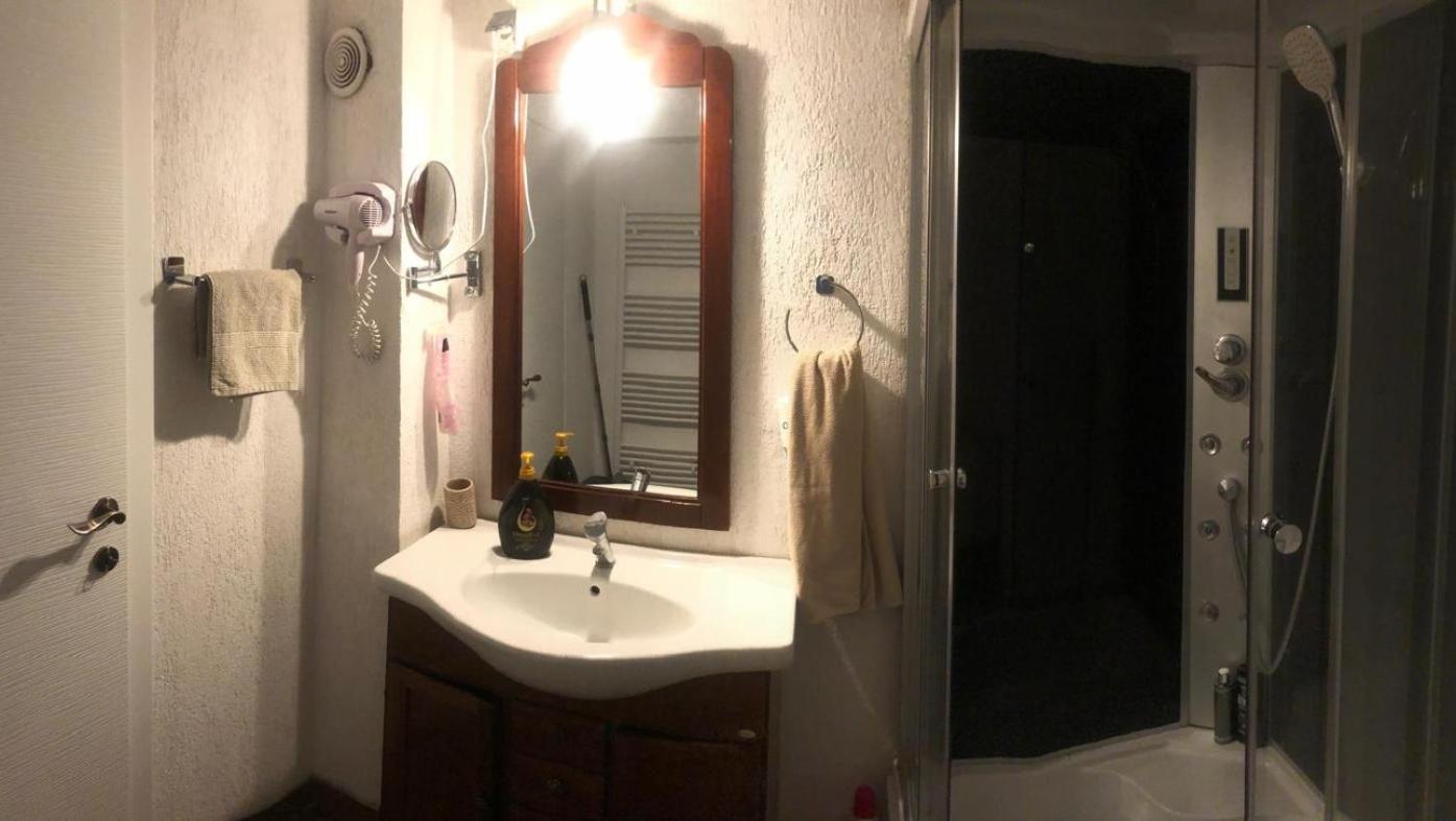 Alfredo Apartament Buzau Luaran gambar